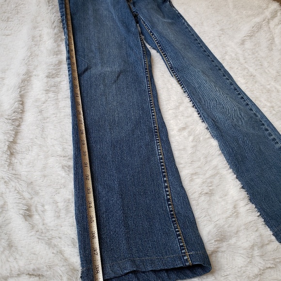 Jeans - Picture 2 of 4